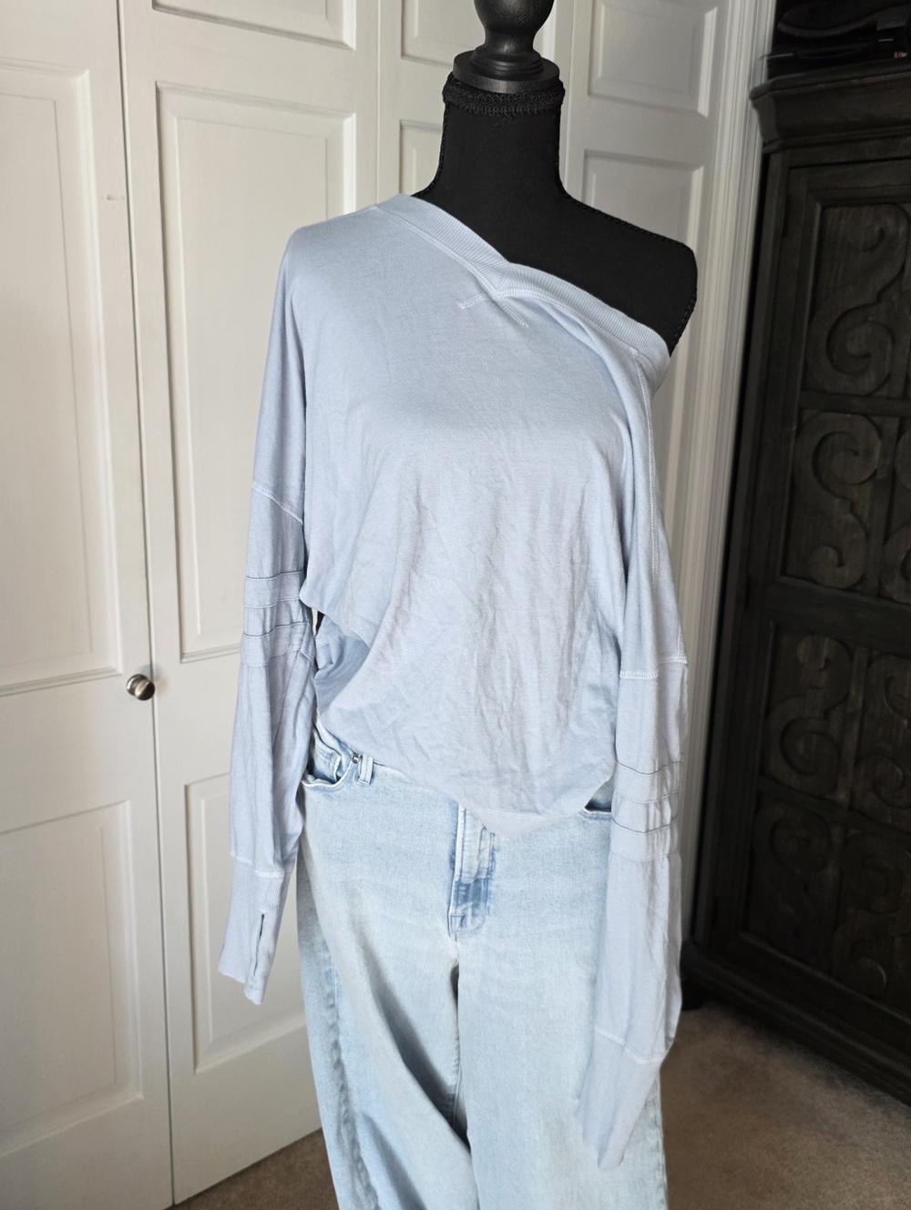SO Blue Oversized V Neck Lounge Top Casual Soft Size M NWT 100% Cotton